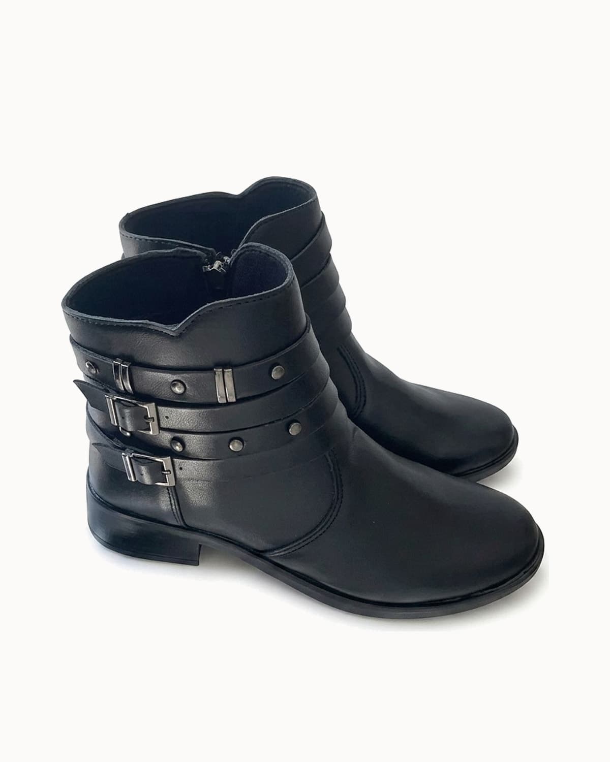 Bota Fivela Baixo Preto
