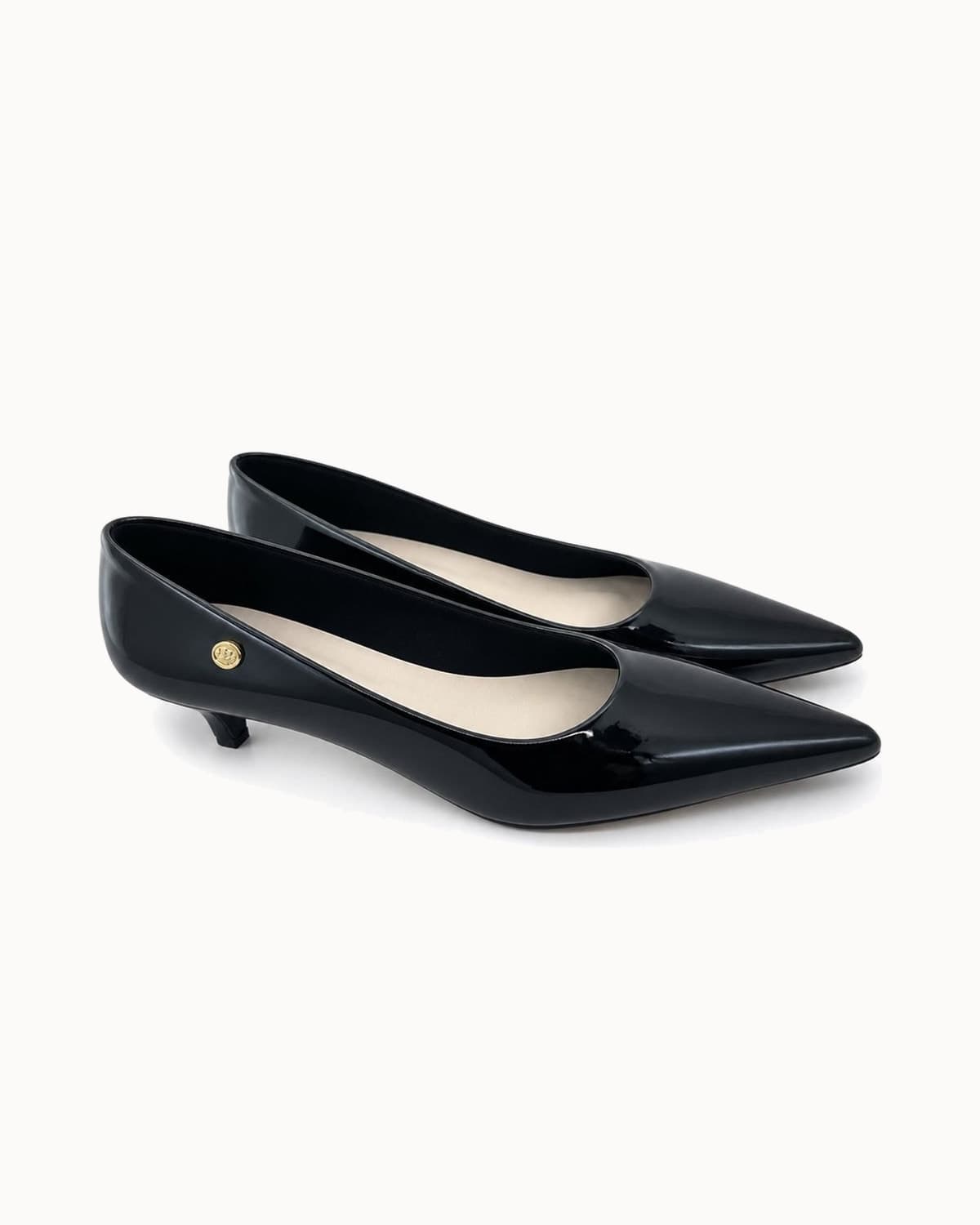 Scarpin Salto Baixo Fino Verniz Preto